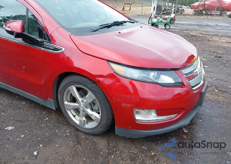 2013 Chevrolet Volt z USA, uszkodzony, nr VIN 1G1RD6E49DU148813